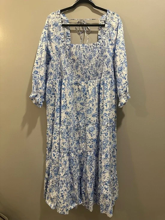 NWT Crown & Ivy Square Neck Blue and White Floral Tie Back Midi Dress Size 3X - Picture 1 of 5
